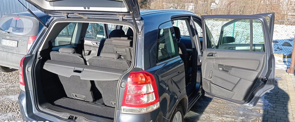 Opel Zafira cena 14000 przebieg: 269300, rok produkcji 2009 z Płock małe 121